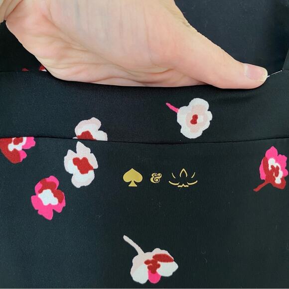 Kate Spade x Beyond Yoga Falling Florals Workout Top - Picture 5 of 8
